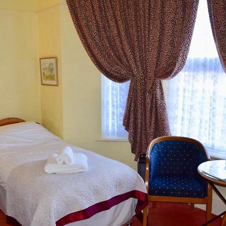 Bewdley Hill House Bed & Breakfast คิดเดอร์มินสเตอร์ ภายนอก รูปภาพ