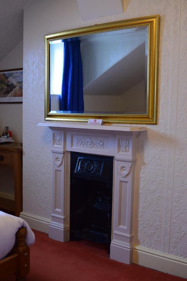 Bewdley Hill House Bed & Breakfast คิดเดอร์มินสเตอร์ ภายนอก รูปภาพ