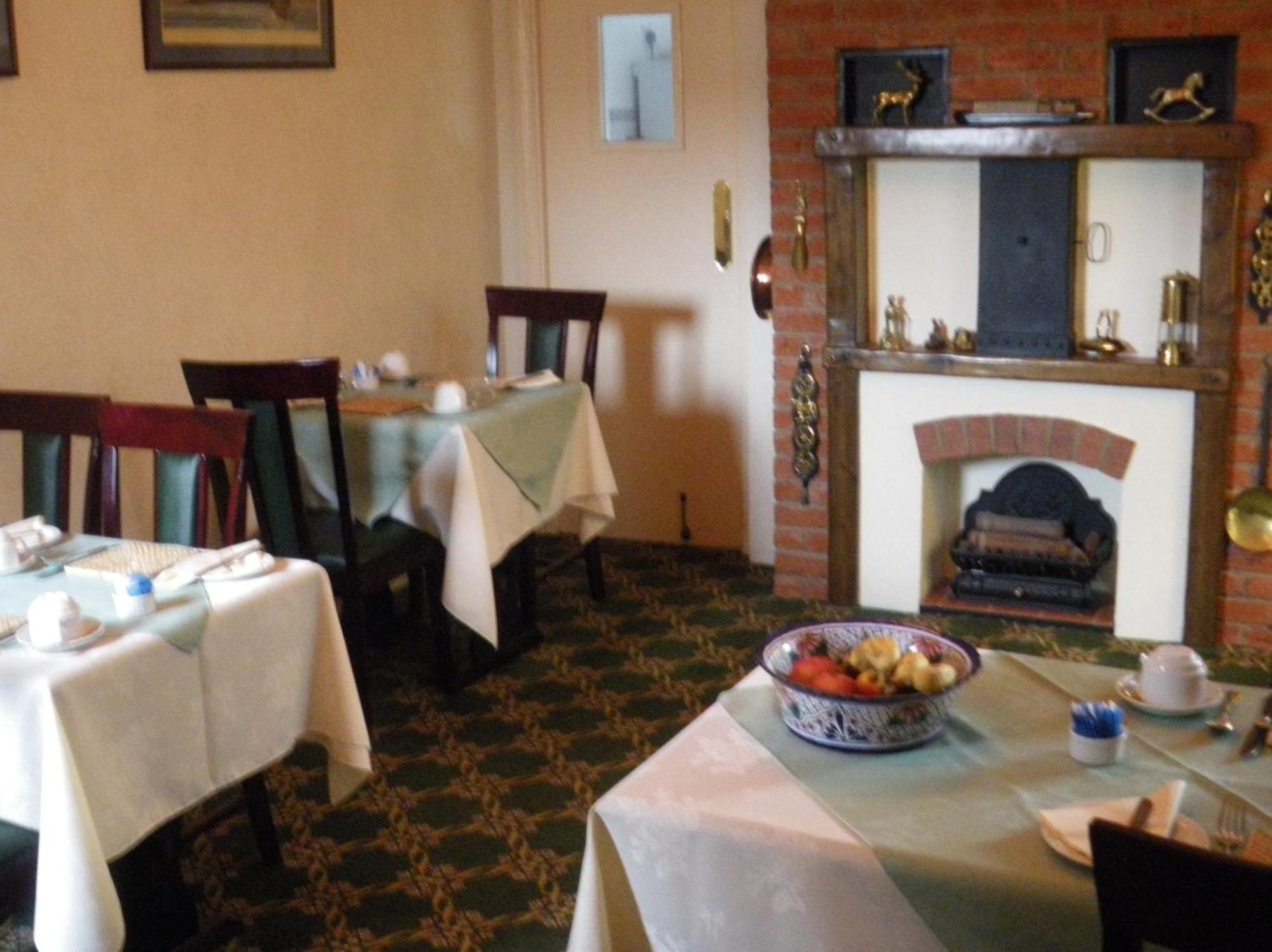 Bewdley Hill House Bed & Breakfast คิดเดอร์มินสเตอร์ ภายนอก รูปภาพ